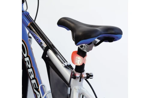 Lampe de poche à fixer sur un vélo personnalisable Myrto